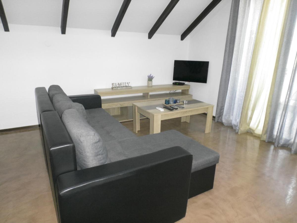 Armonia Apartment Potos Exterior foto